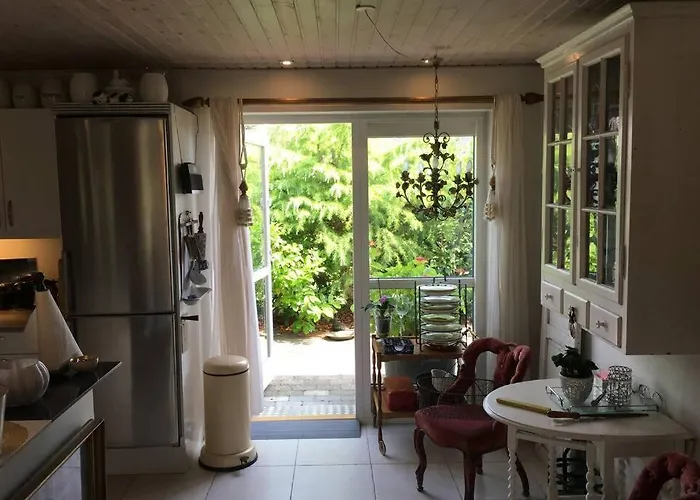 Fantastic House In Dragor. دْراغور